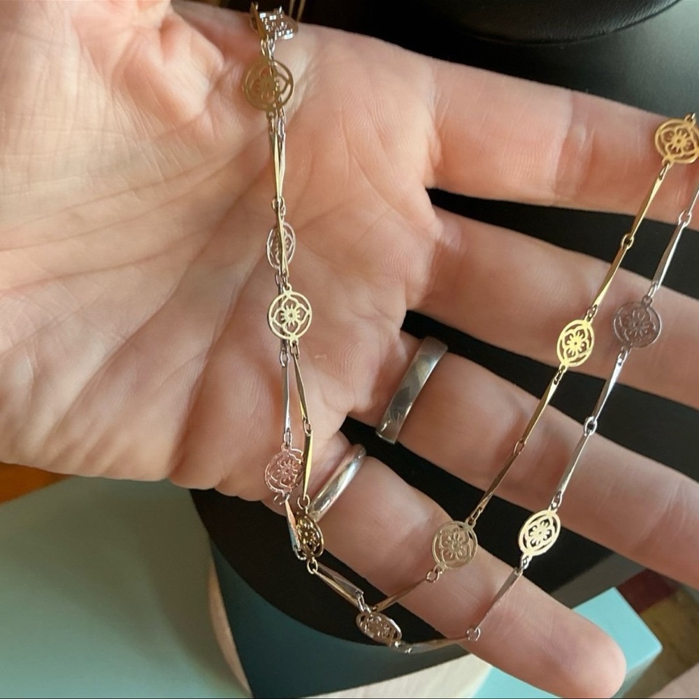 Vintage Lot 2 1979 AVON "Flower Lace" Classic Necklaces Gold & SilverTone 27” L - Picture 6 of 8
